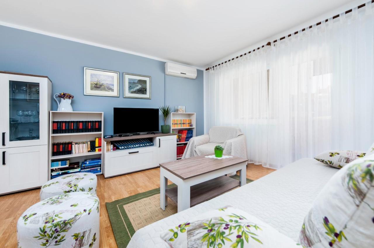 Apartman Oly Rovinj Exteriör bild