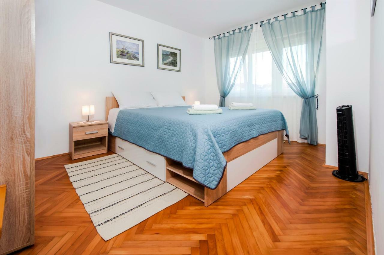 Apartman Oly Rovinj Exteriör bild